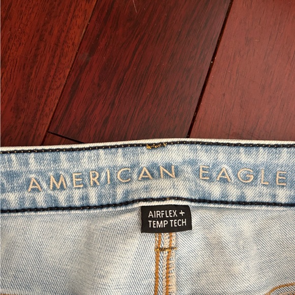 American Eagle Outfitters Lt Blue Distressed Athletic Skinny Jeans Air Flex AEO - Picture 6 of 11